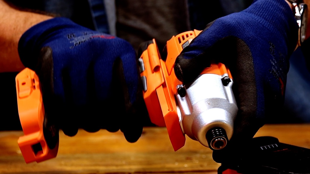 20V_max Brushless Motor Impact Driver (Bare Tool)